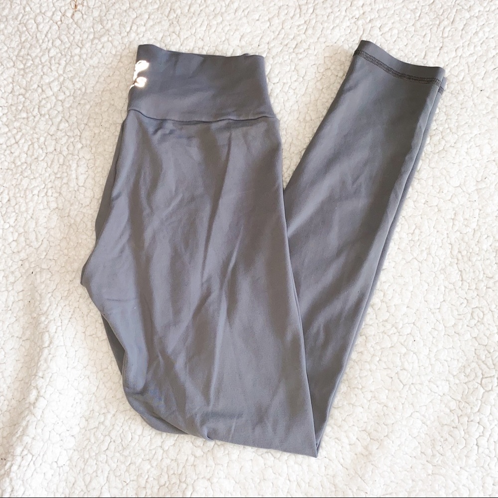 CLS leggings color gray size S